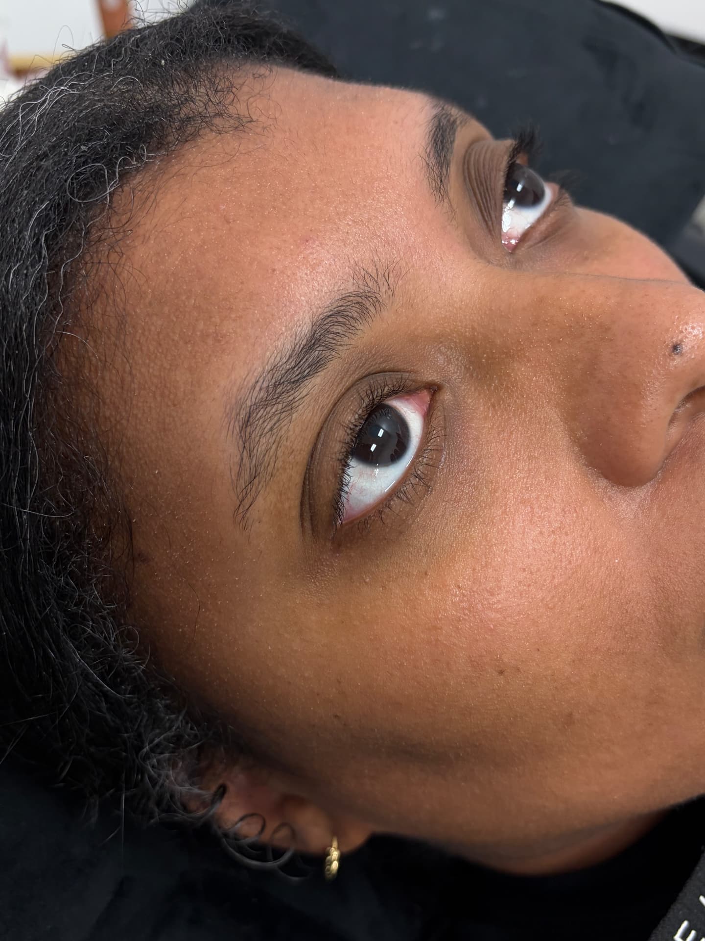 Brow sculpt before and after — natural brows defined — before