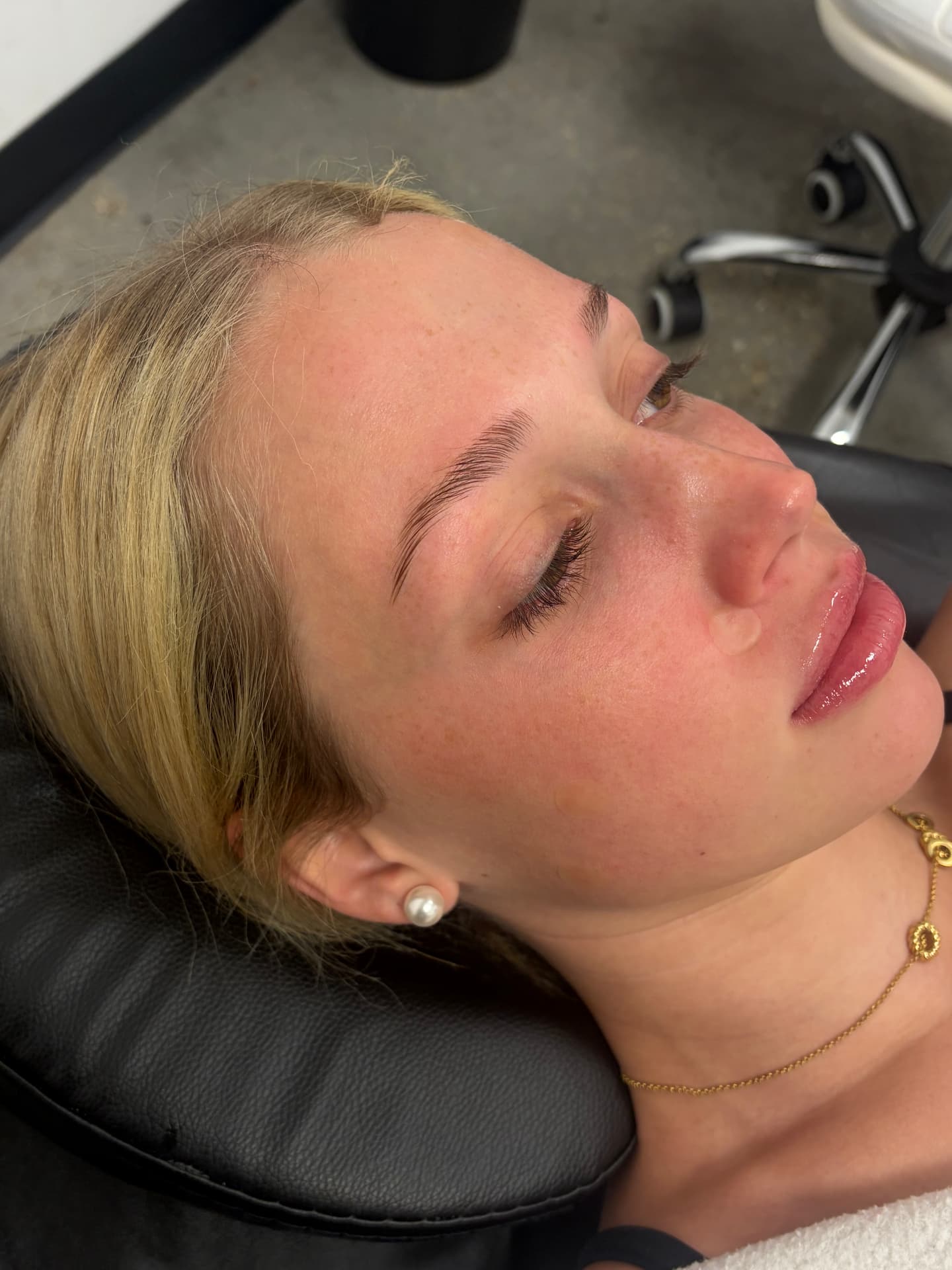 Brow sculpt before and after — blonde client — before